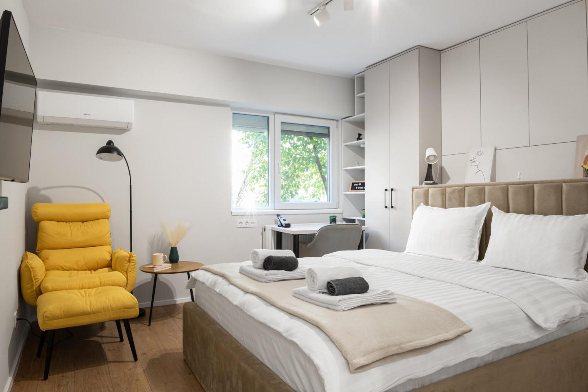 Clujstays Studio Close To City Center Экстерьер фото